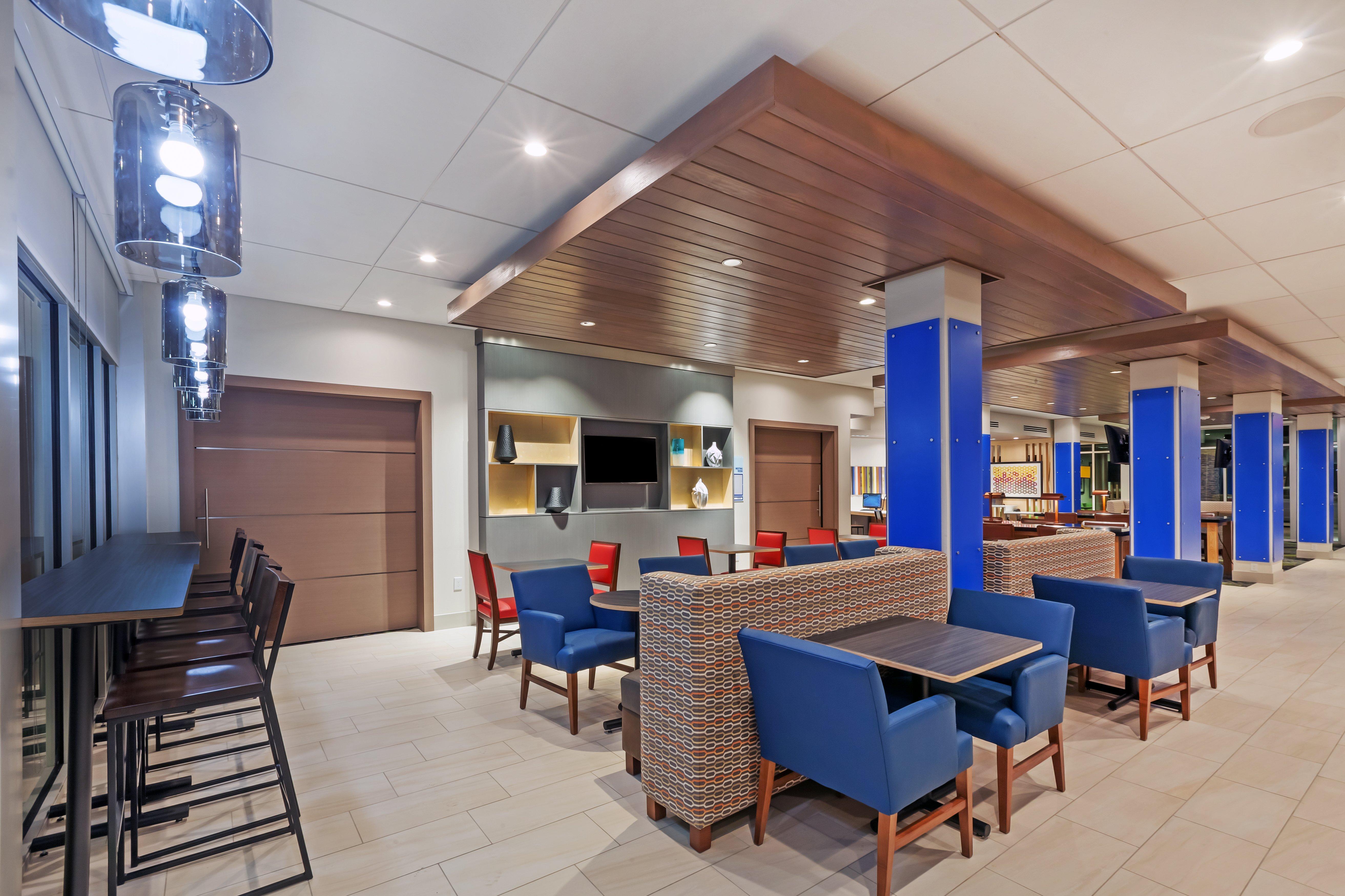 Holiday Inn Express And Suites Chanute, An Ihg Hotel Luaran gambar